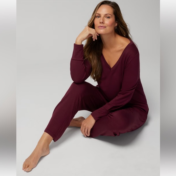 Soma Sunday Long-Sleeve V-Neck Set - Picture 3 of 15